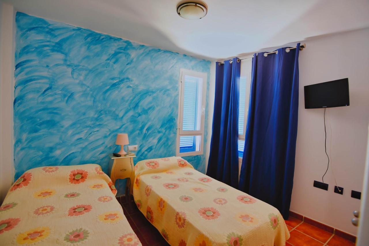 Marlop'S Rooms 라 이슬레타 델 모로 외부 사진